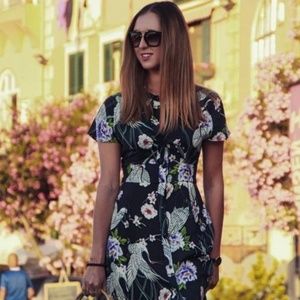 NWT Zara Navy Floral Print Buttoned Dress